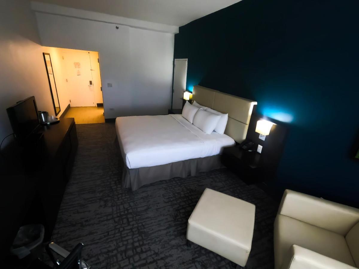 Costa Bahia Hotel, Convention Center And Casino Гуаянілья Екстер'єр фото